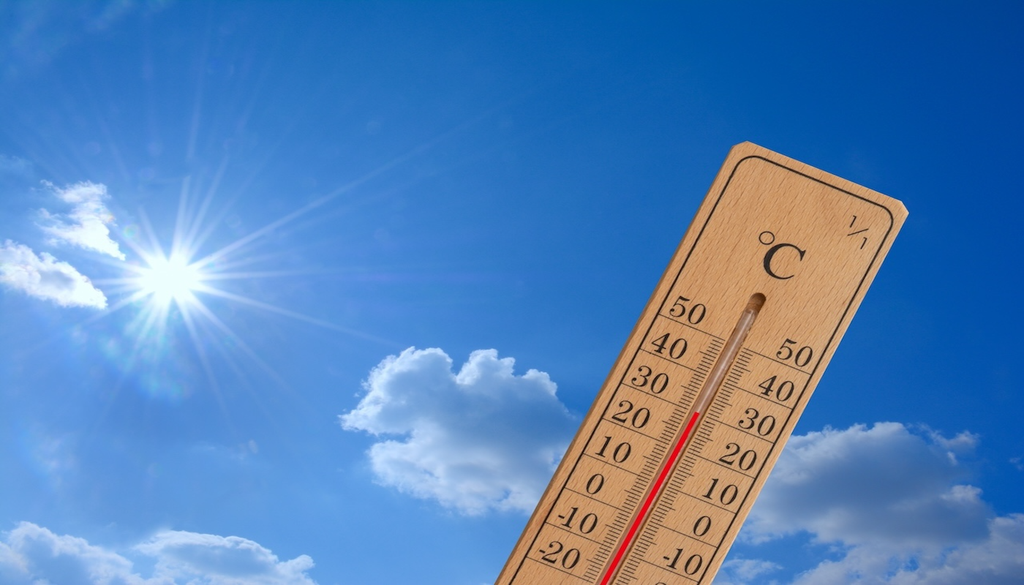 Die Warmluftdüse springt wieder an: Nach frostigen Nächten klettert das Thermometer am Wochenende in Deutschland örtlich auf 30 Grad – ein spätes Comeback des Sommers.