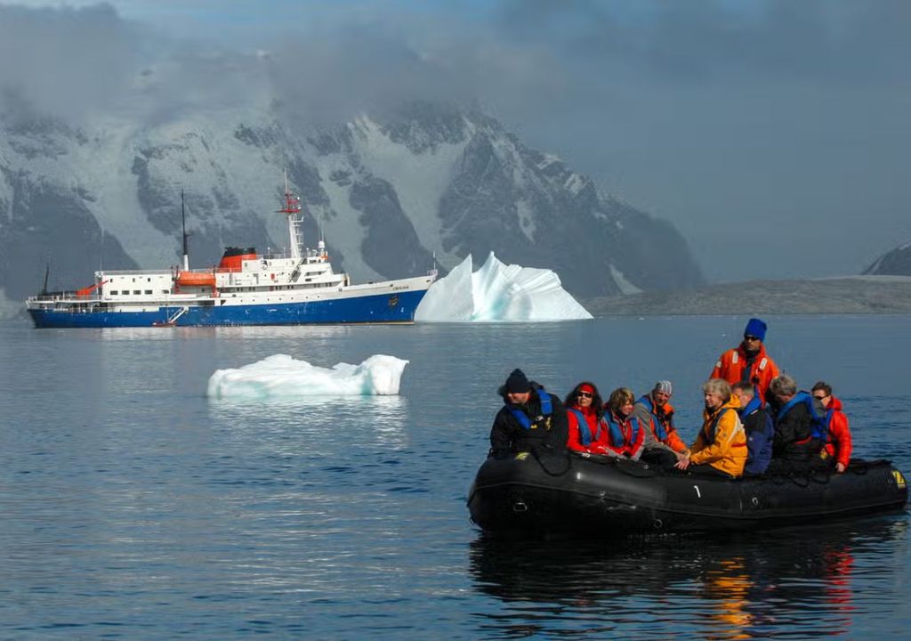 Crucero a la Antártida