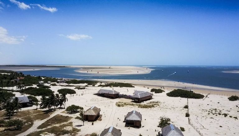 D&eacute;couvrez ce village aux rues de sable, nouveau paradis de l&rsquo;&eacute;cotourisme