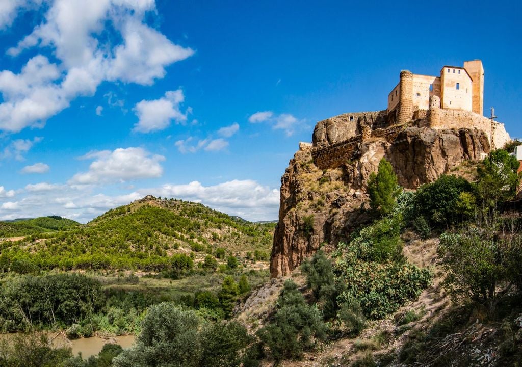 El volcán de Agrás es un antiguo cono volcánico que forma parte del patrimonio geológico valenciano