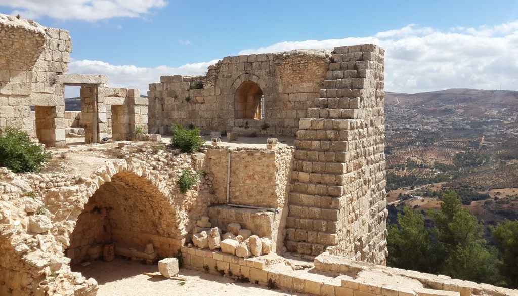 É também aqui que se encontra o Castelo de Ajloun, uma fortificação medieval construída no século XII. Foto: Wikimedia // Freedom's Falcon
