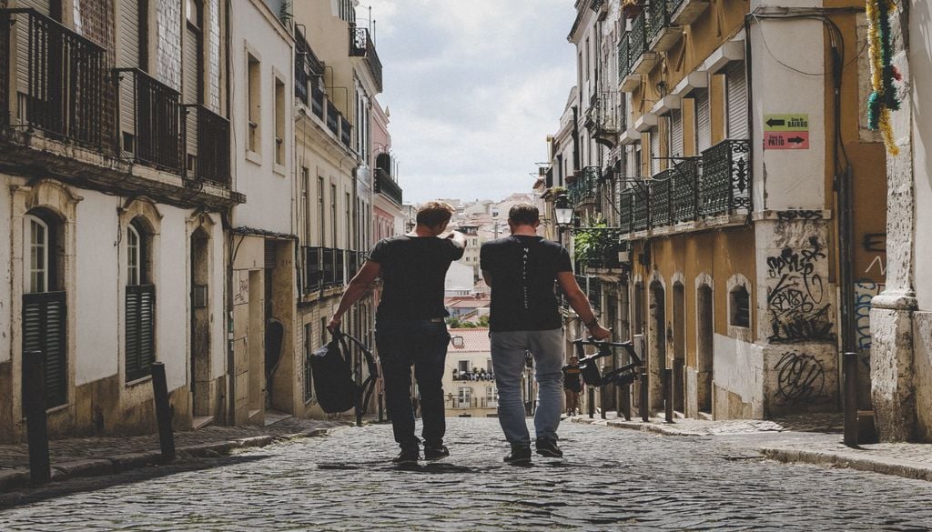 Quase 200 anos depois, esta calçada portuguesa está prestes a fazer história. Foto ilustrativa: Pexels
