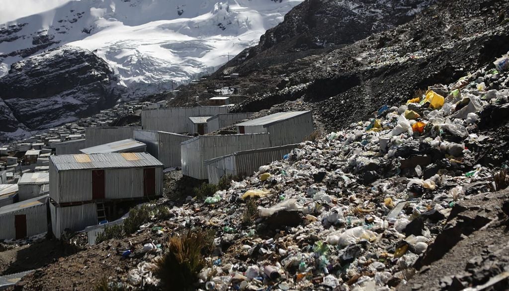 Condições de vida precárias em La Rinconada, no Peru. Crédito: Divulgação.