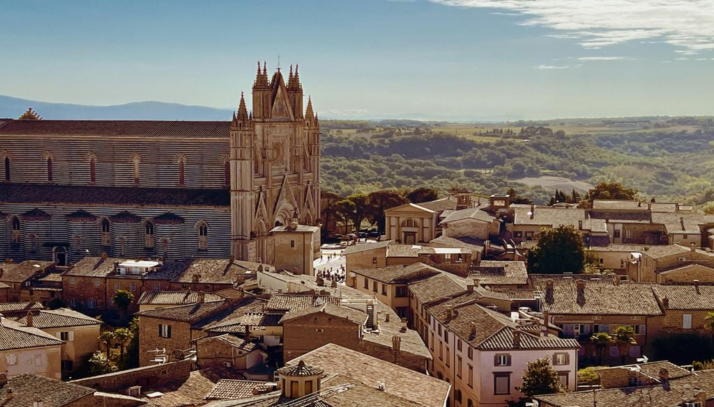 Orvieto Esqueça Roma por um dia: esta cidade italiana merece entrar no roteiro. Foto: Unsplash