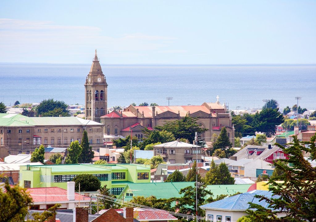 Vista del Estrecho de Magallanes, Punta Arenas Vista del Estrecho de Magallanes, Punta Arenas