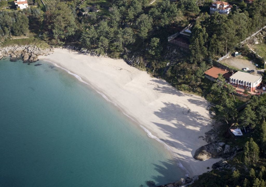 Praia de Areacova Praia de Areacova