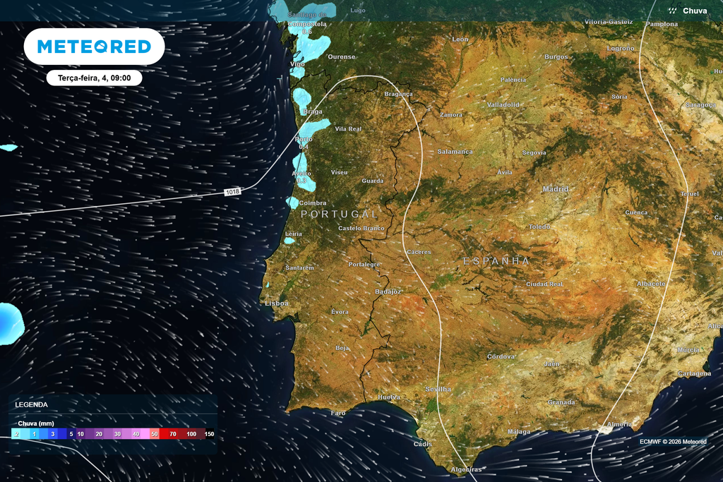 Chuva (terça-feira, 4 de agosto, 09h) Chuva prevista para terça-feira, 4 de agosto, às 09h. Os primeiros períodos de precipitação deverão concentrar-se no litoral Norte e Centro.