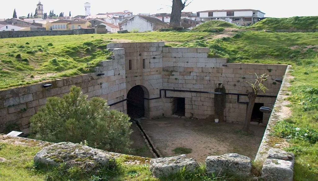 Almeida Casamatas / Baluarte de S. João de Deus. Foto: JF Almeida