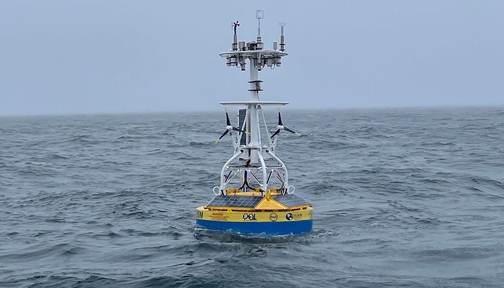 Trump Boyas El gobierno de Estados Unidos sigue avanzando en una política que deliberadamente se opone a la ciencia climática. Es así que se está desmantelando uno de los sistemas más avanzados de mediciones marinas que permitía a los científicos monitorizar cuestiones claves como las olas de calor océanicas o el comportamiento de las corrientes marinas. Imagen: OOI.
