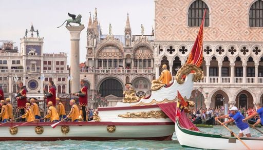 Estate 2026: quali sono le rievocazioni storiche pi&ugrave; emozionanti, oltre il Palio di Siena