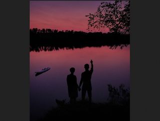 Esté alerta para la puesta del sol púrpura