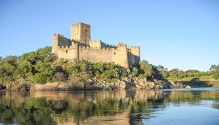 Este castelo no Tejo vai transformar-se num campo de batalha medieval durante dois dias