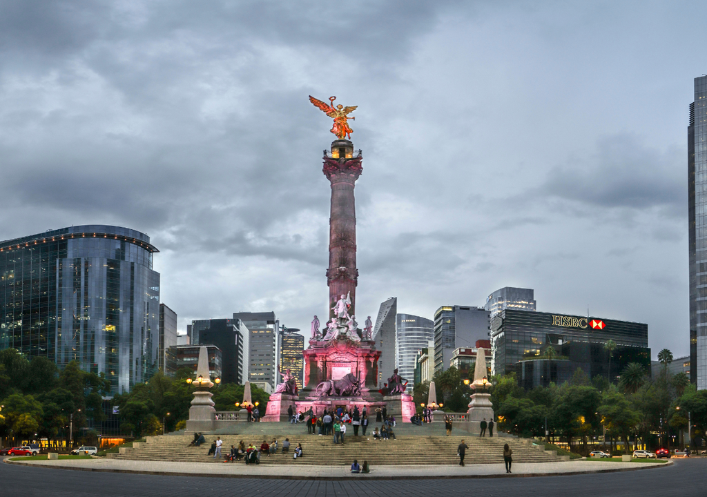 La Ciudad de México, una región de múltiples microclimas, durante la temporada invernal es propensa a efectos intensos con una marcada baja en las temperaturas.