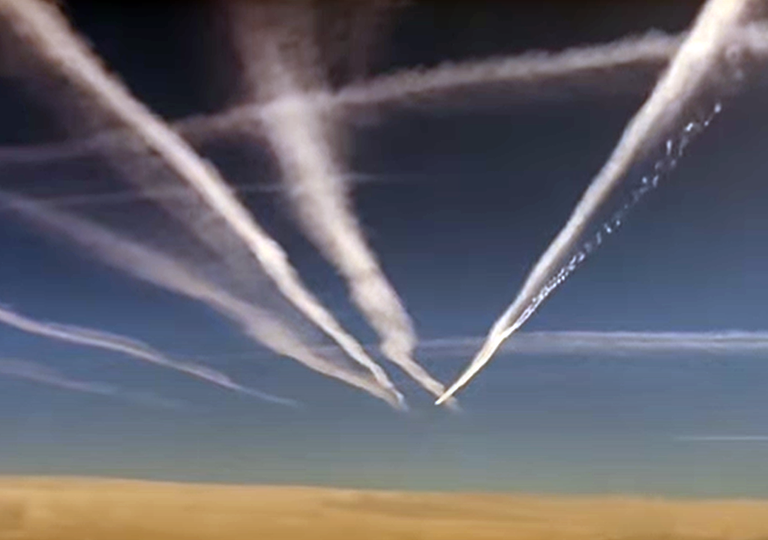 Las estelas de condensación de larga duración se forman principalmente en nubes de hielo naturales: impactos en el clima