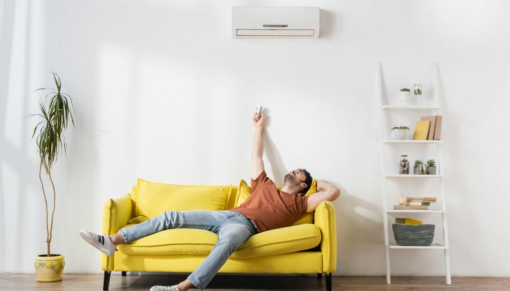 No sólo hace calor en la calle, es que dentro de casa tenemos ciertos electrodomésticos que nos recalientan la vivienda y nos aumentan la factura eléctrica.