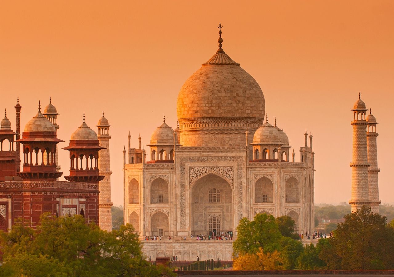 Estos son los motivos por los que el Taj Mahal cambia de color