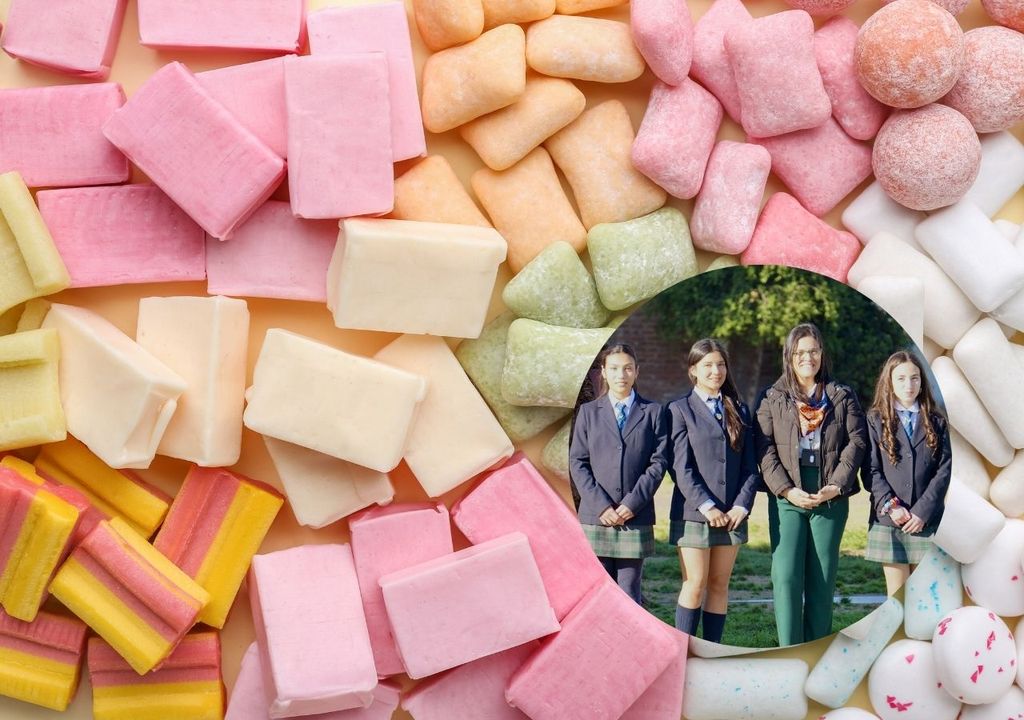 Estudiantes y chicle Estudiantes y chicle