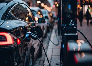 Et si les conducteurs de véhicules électriques polluaient finalement plus que les autres ? 