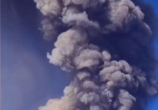 Etna in eruzione, gli ultimi video dal vulcano e come sapere qual è la situazione oggi: questi sono i siti ufficiali