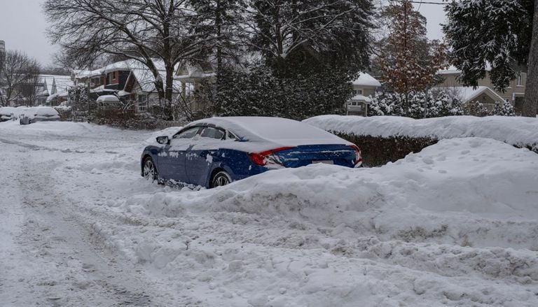Un ph&eacute;nom&egrave;ne in&eacute;dit depuis 70 ans : le vortex polaire se d&eacute;sagr&egrave;ge au-dessus du p&ocirc;le Nord, et la neige arrive maintenant