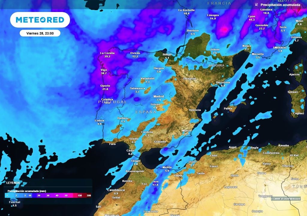 Lluvia en España Precipitación acumulada prevista hasta la noche del mañana. Los mayores registros se concentrarán en el noroeste peninsular, especialmente en Galicia, aunque también se esperan precipitaciones en el sureste que pueden estar acompañadas de barro.