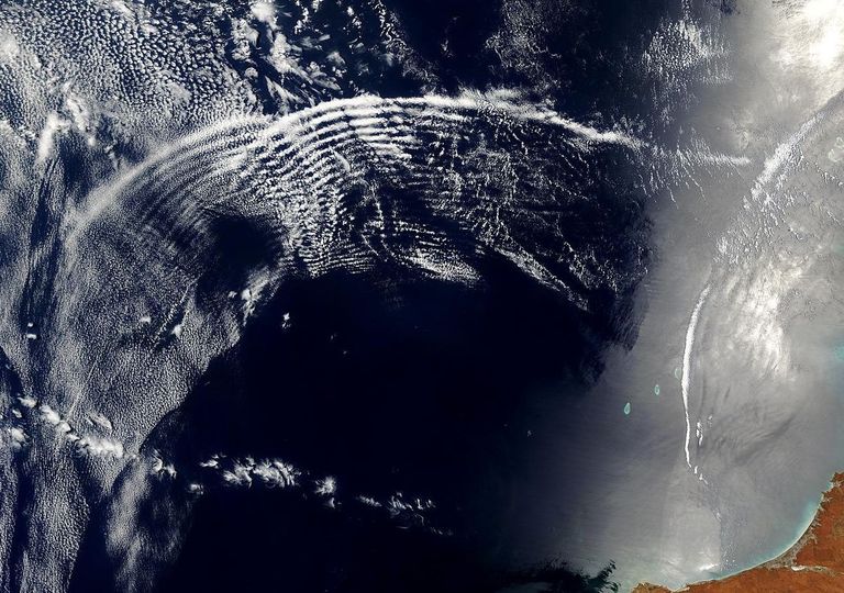 Onda de gravidade atmosférica Onda de gravidade atmosférica