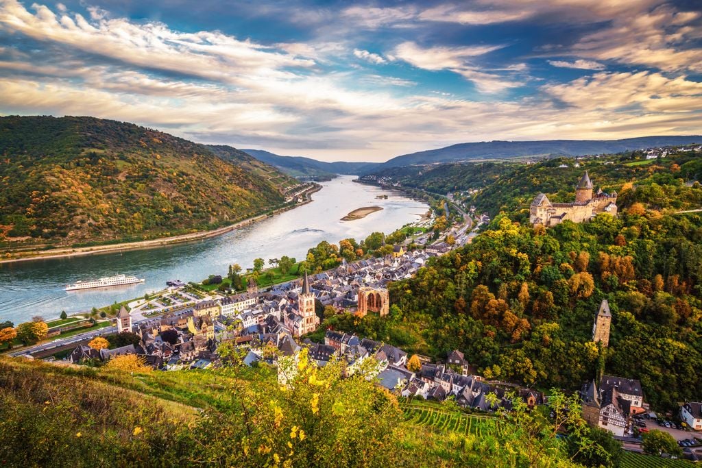 Bacharach Märchenhafte Lage: Dieses Dorf bündelt den ganzen Charme des Mittelrheins. Foto: Adobe Stock