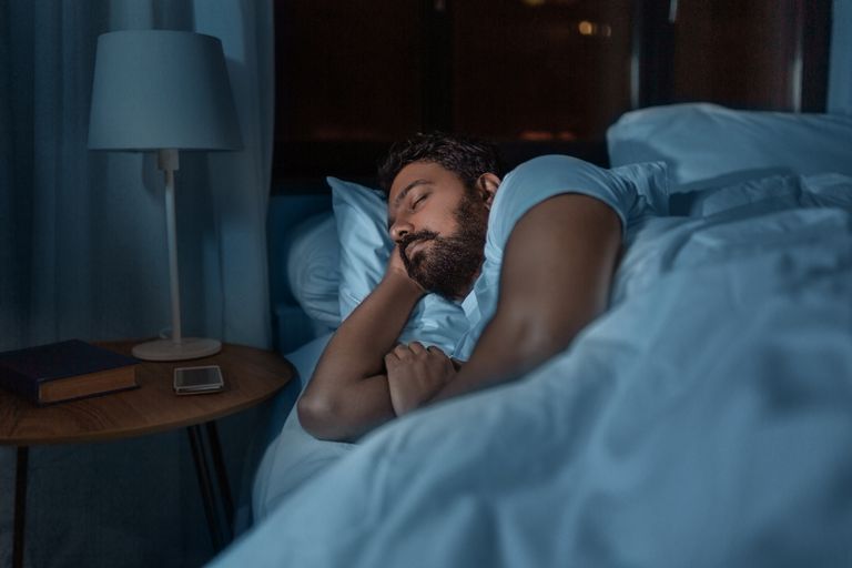 Dormir bien: más allá de la noche - Mejor con Salud