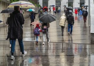 Sommerflop 2024: Deutschland versinkt im Regen! Unser Wetterexperte Johannes Habermehl rät: Rettet euch in den Süden! 