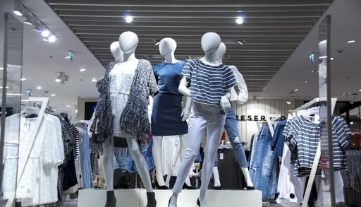 La fast-fashion n&rsquo;est pas forc&eacute;ment plus abordable que les autres v&ecirc;tements