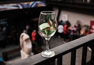 Feria D-COPAS en Patio Bellavista: vinos de autor, música y espíritu independiente el 30 y 31 de agosto