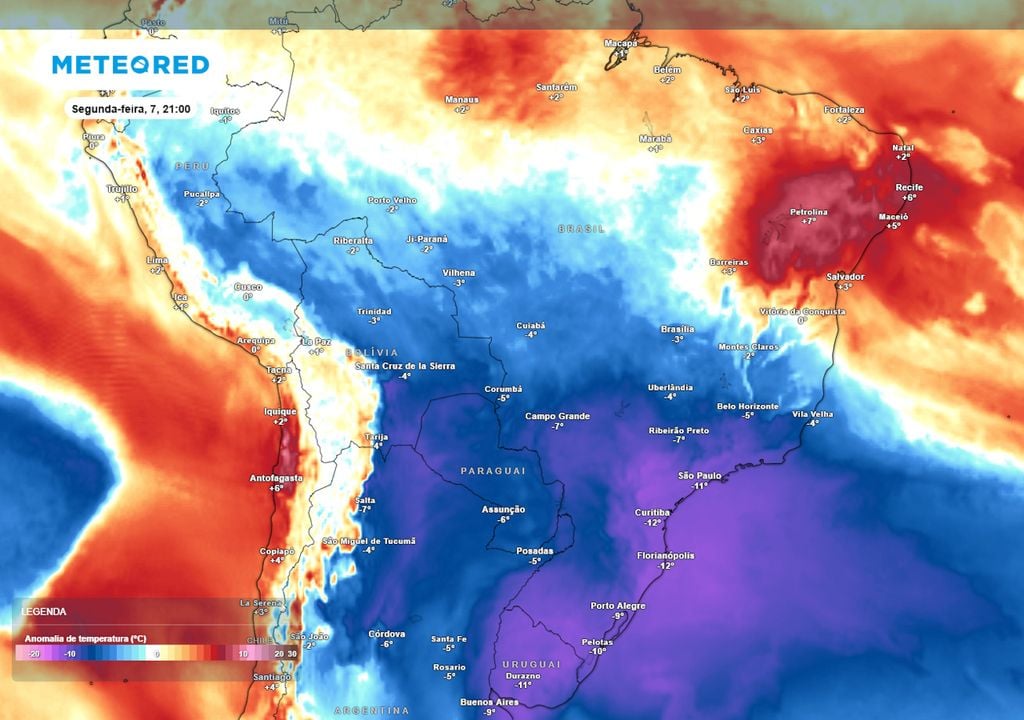 Previsão de anomalias de temperatura em 850 hPa na segunda-feira. Previsão de anomalias de temperatura em 850 hPa na segunda-feira mostra uma intensa massa de ar frio avançando pelo país e causando uma queda das temperaturas em 16 estados.