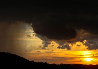 Ferragosto con sole al nord e temporali al centrosud