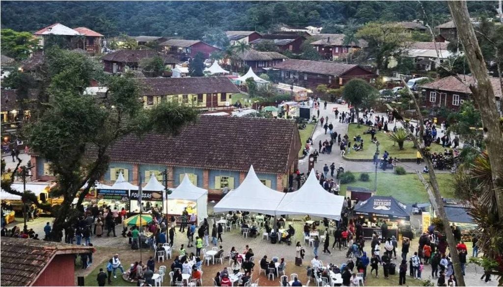 Vila histórica de Santo André, a 1h da capital paulista, recebe festival de inverno com teatro de rua, circo e shows gratuitos. Crédito: Raquel Freitas.