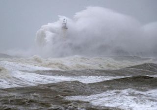 Fevereiro termina com nova tempestade de inverno Jorge na Europa