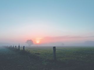 Fim de semana de céu nublado e aguaceiros fracos no Norte