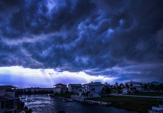 Fim de semana de chuvas intensas em boa parte do Brasil