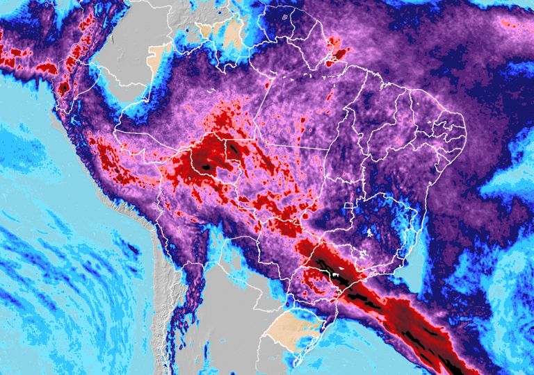 Fim de semana com alerta de muita chuva entre São Paulo e o Paraná Fim de semana com alerta de muita chuva entre São Paulo e o Paraná