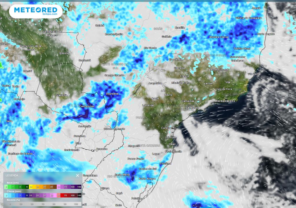 Previsão de nebulosidade e precipitação no domingo (03)