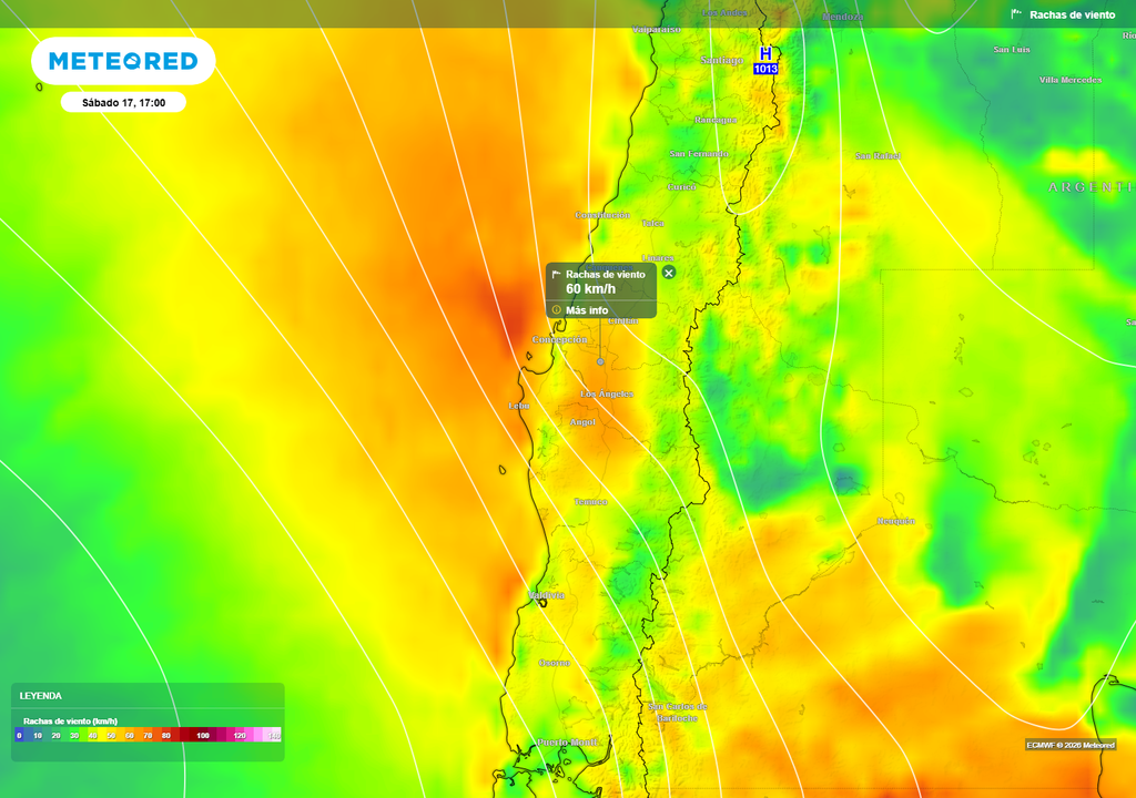 El viento soplará fuerte en horas de la tarde en el centro sur de Chile. Esta condición dificultará el combate a los incendios forestales activos en la zona.