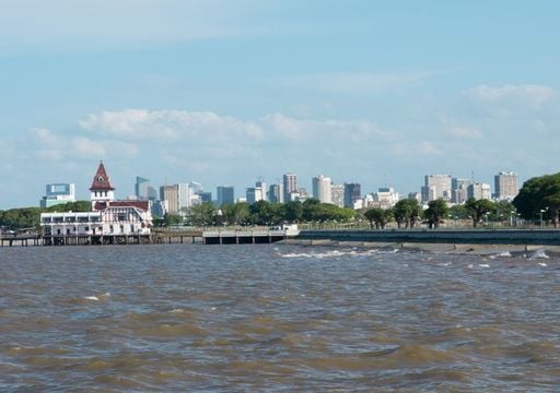 Fin de semana en el r&iacute;o: viernes y s&aacute;bado aceptables, pero el domingo las lluvias y el viento har&aacute;n cambiar los planes