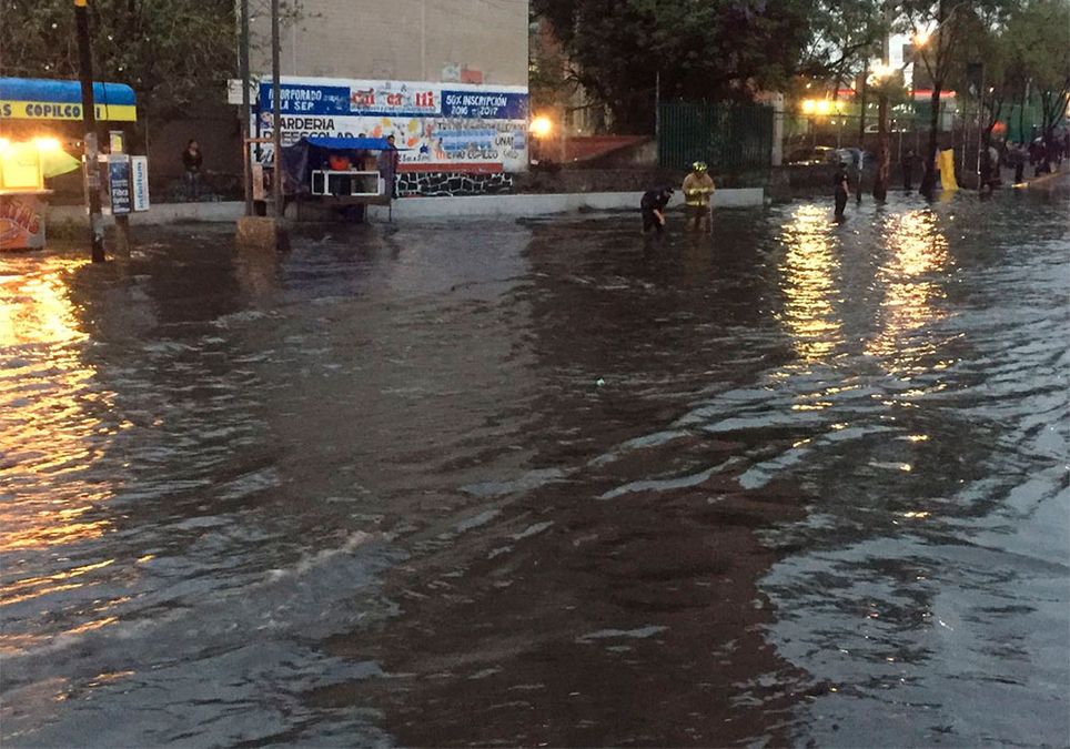 Inundaciones, efectos muy comunes durante la temporada de lluvias Inundaciones, efectos muy comunes durante la temporada de lluvias