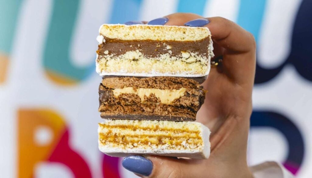 Copa Alfajor Argentino Copa Alfajor Argentino, competencia y una de las propuestas más atractivas que tienen lugar durante Caminos y Sabores.