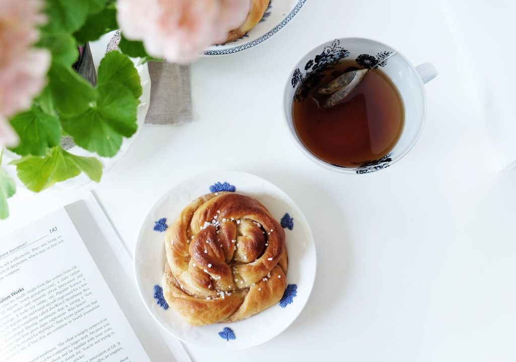 Votre café du matin et vos pâtisseries pourraient contribuer au changement climatique.