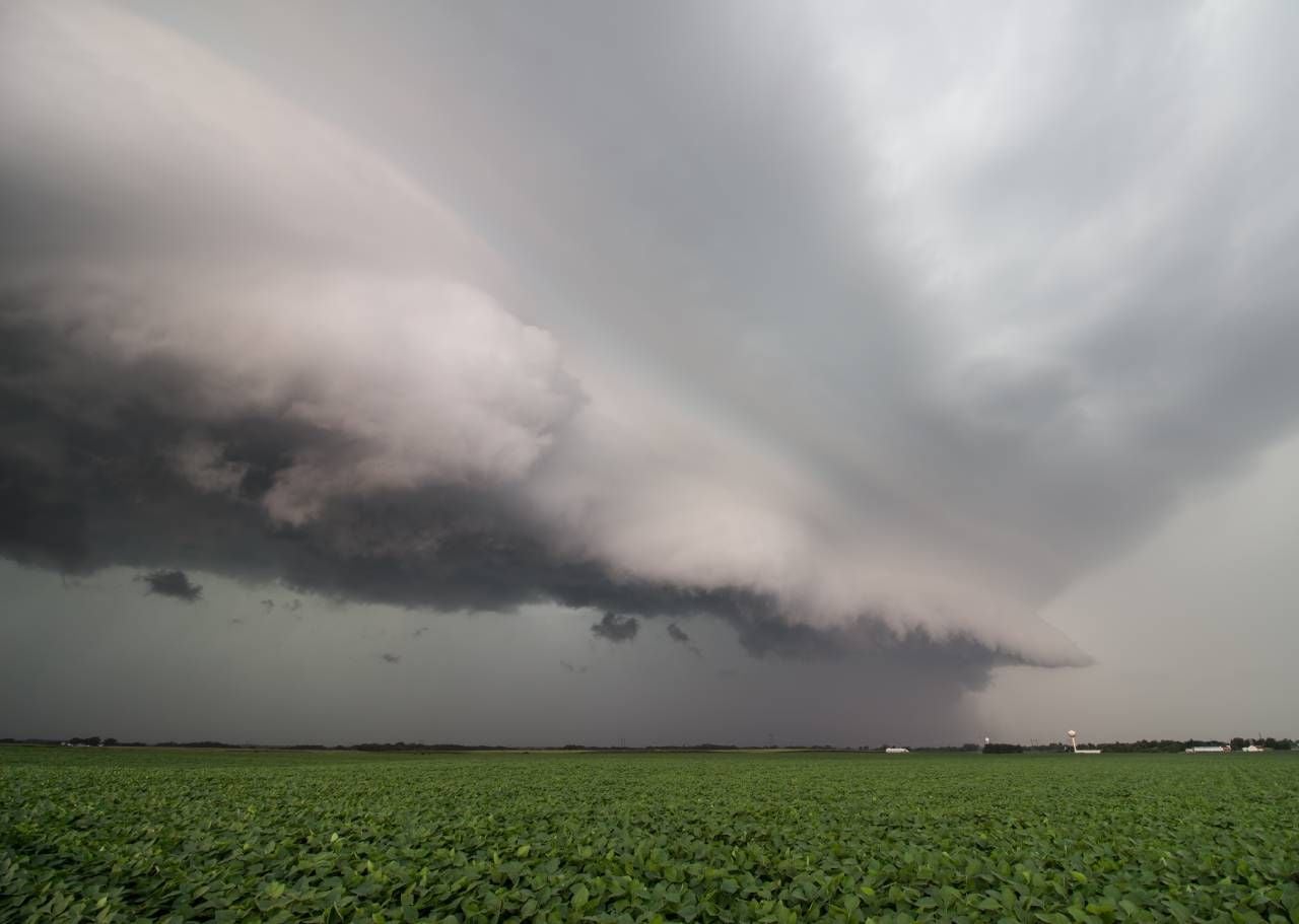 Frente fria associada a ciclone extratropical coloca cinco estados em alerta no feriado de 1º de Maio — image 1