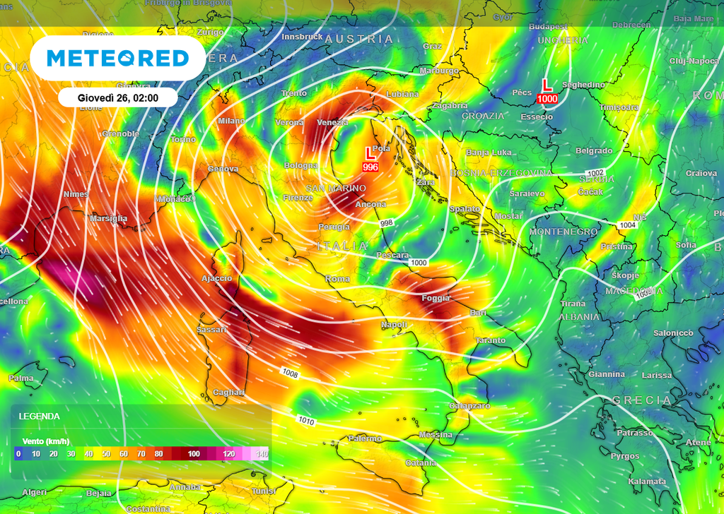 Il forte gradiente barico, che si creerà tra il minimo in transito e l'anticiclone atlantico, produrrà un aumento della ventilazione su tutti i bacini.