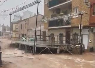 Poderosa Dana en España: ocasiona mortíferas inundaciones repentinas y hasta ahora 5 personas fallecidas