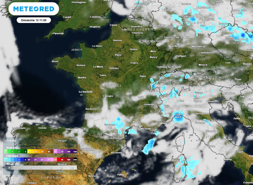 Hormis quelques orages en montagne, le temps s'annonce très ensoleillé ce dimanche. Hormis quelques orages en montagne, le temps s'annonce très ensoleillé ce dimanche.