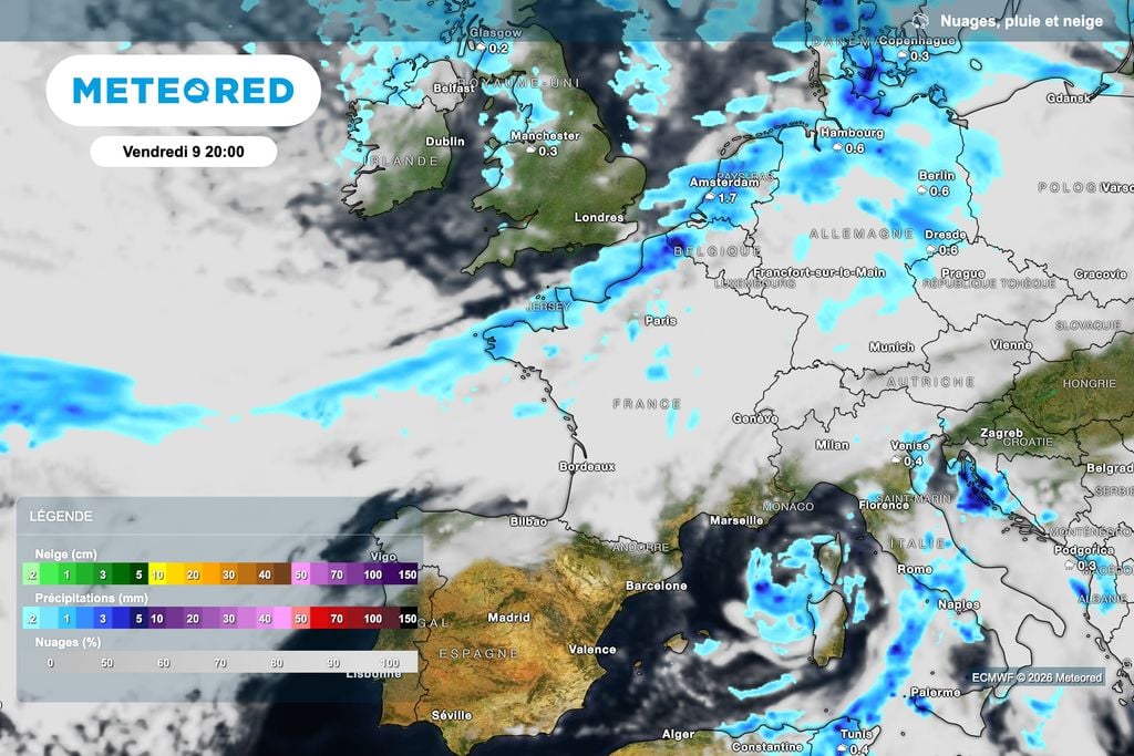 Arrivée d'une perturbation pluvieuse par les côtes de la Manche ce vendredi. Arrivée d'une perturbation pluvieuse par les côtes de la Manche ce vendredi.