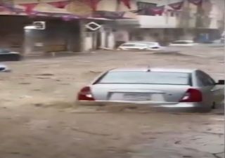 Heavy storms hit western Saudi Arabia